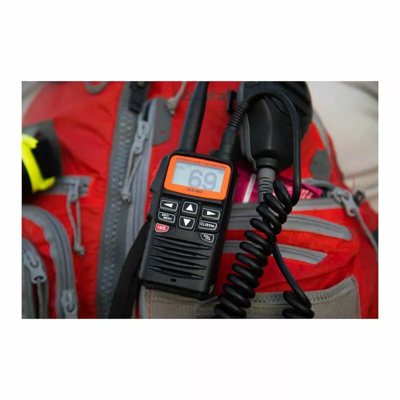 STANDARD HORIZON HX40 Ultra Compact 6W Handheld VHF Radio 7 STANDARD HORIZON HX40 Ultra Compact 6W Handheld VHF Radio - Image 5