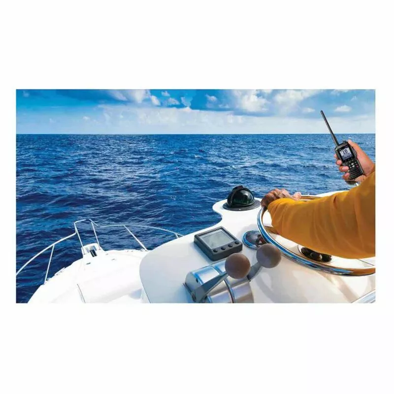 STANDARD HORIZON HX890BK Floating 6 Watt Class H DSC Handheld VHF/GPS Radio 5 STANDARD HORIZON HX890BK Floating 6 Watt Class H DSC Handheld VHF/GPS Radio - Image 4